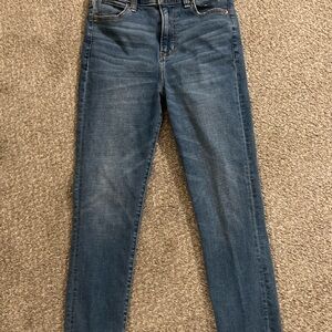 Abercrombie & Fitch Women's Blue Skinny Jeans (size 29/8R)